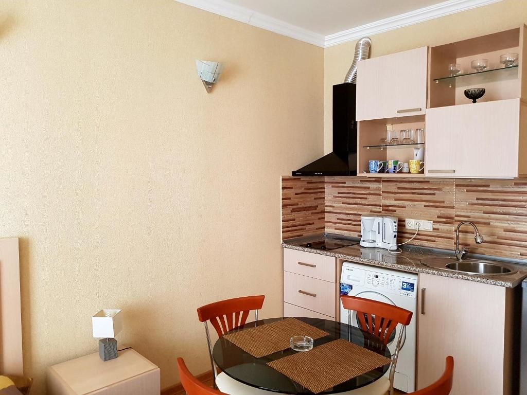 Апарт-отели Apart Hotel Sea Towers Batumi Батуми-154