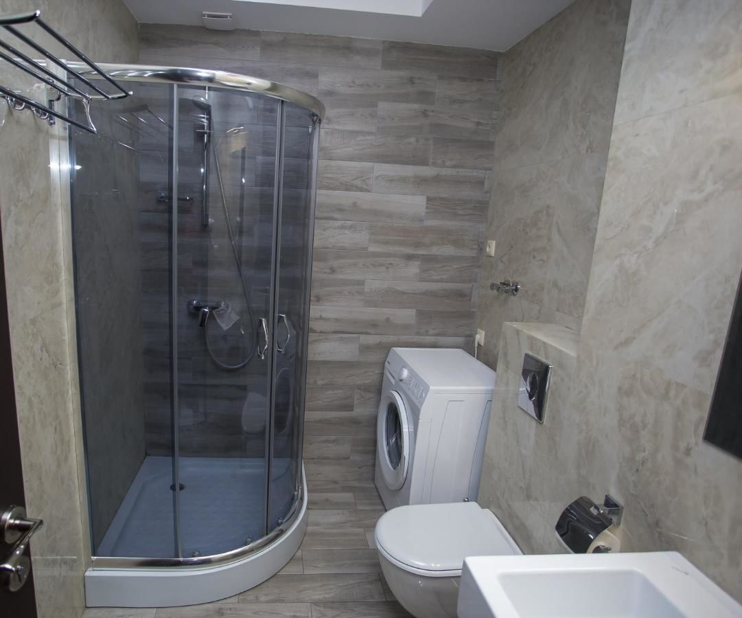 Апарт-отели Apart Hotel Sea Towers Batumi Батуми-44