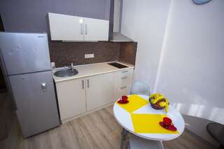 Апарт-отели Apart Hotel Sea Towers Batumi Батуми Апартаменты с видом на море-4