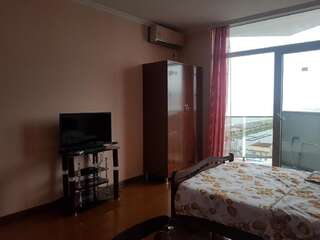 Апарт-отели Apart Hotel Sea Towers Batumi Батуми Апартаменты с видом на море-5