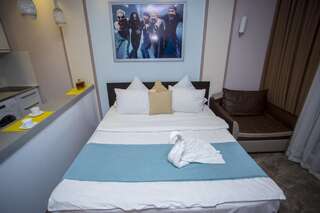 Апарт-отели Apart Hotel Sea Towers Batumi Батуми Апартаменты с видом на море-4