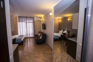Апарт-отели Apart Hotel Sea Towers Batumi Батуми Апартаменты с видом на море-8