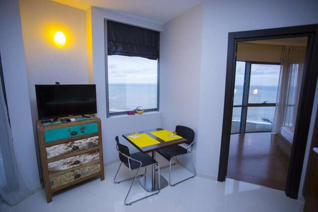 Апарт-отели Apart Hotel Sea Towers Batumi Батуми-40