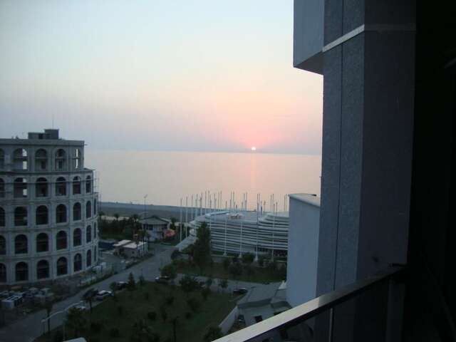 Апарт-отели Apart Hotel Sea Towers Batumi Батуми-61